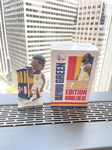 Draymond Green SF Jersey Edition Bobble Head New with Box Cover