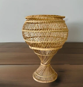 Vintage 70’s Buri Wicker Rattan Floor Planter Peacock Hourglass Basket Boho - Picture 1 of 6