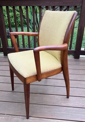 Silla de madera tapizada Heywood Wakefield vintage MCM rara curvas y etiquetas sexy Foto 1 de 4