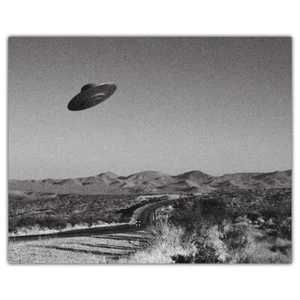 Foto de platillo volador del desierto de Mojave - California avistamiento de ovnis incidente de vida extraterrestre - Imagen 1 de 9