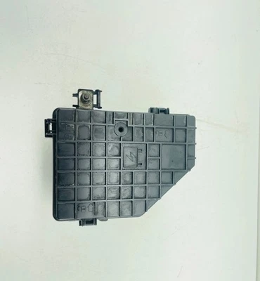 Оригинальная коробка предохранителей в сборе для Cadillac CTS 2008–2014 годов выпуска 20850792 25954993 - Изображение 1 из 4