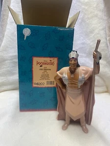 Statua statuina ceramica ENESCO Disney's Pocahontas Chief Powhatan 8" con scatola - Foto 1 di 3