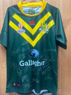 2021 Rugby World Cup, Full Australian Team (19xAutographs ) Jersey 2021, (M) - Image 1 of 4