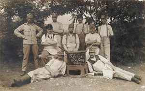 AK Österreich Ungararische Armee, Offiziere, Gruppenportrait, gelaufen - Picture 1 of 2