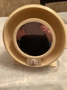 Espejo retro vintage Gillette iluminado aumento zoom MCM maquillaje redondo funciona - Imagen 1 de 9