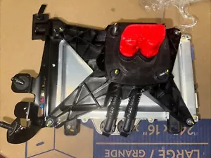 Unidad de módulo de computadora de control de medios Tesla Modelo Y 2020-2024 ECU OEM 1684435-00-G - Imagen 1 de 5