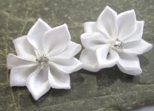 10 Stoffschleifen weiß rund Strass 30 mm - Bild 1 von 1