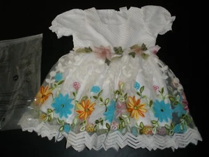 NEW Very Fancy Dress 9-12 Month White with Flowers (94) - Picture 1 of 3