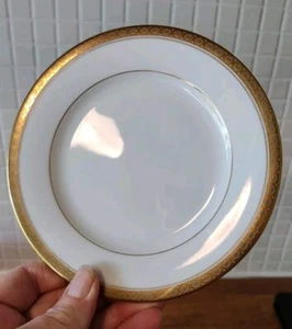 Noritake Richmond Pattern Bread & Butter Plate Gold Rim 6¹/2" - Picture 1 of 5