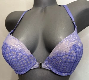Sujetador push-up Victoria Secret muy sexy de espuma púrpura con encaje 32D - Imagen 1 de 9