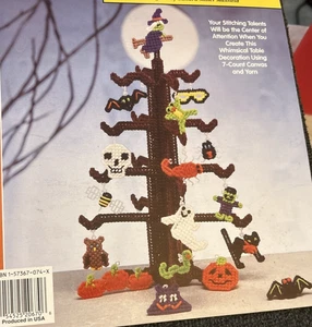 De colección Raro The Needlecraft Shop THE HAUNTING TREE Needlepoint 1996 Patrón 400268 - Imagen 1 de 2