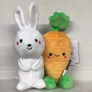 HALLMARK - BETTER TOGETHER - BUNNY & CARROT - MAGNETIC PLUSH - NWT - Imagen 1 de 3