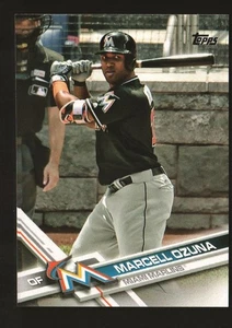 2017 Topps Baseball #23 - Marcell Ozuna - Miami Marlins 17-347 - Picture 1 of 2