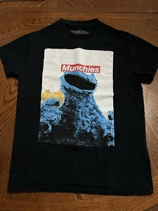 Sesame Street “Munchies”- Cookie Monster Tee Shirt Size Small - Picture 1 of 4