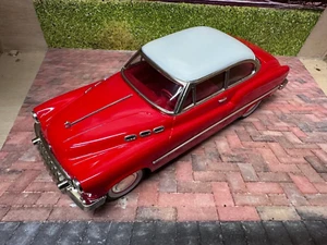 ICHIKO 1950 BUICK OPEN CONVERTIBILE ANNI CINQUANTA, scala 1:18, nuovo - Foto 1 di 11