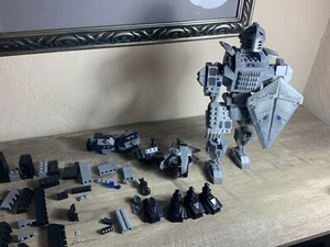 Mega Bloks Transforming Blok Bots 9356 Knight & Wolf  Incomplete, See Descriptn - Picture 1 of 5
