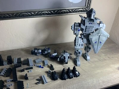 Mega Bloks Transforming Blok Bots 9356 Knight & Wolf  Incomplete, See Descriptn - Image 1 of 4