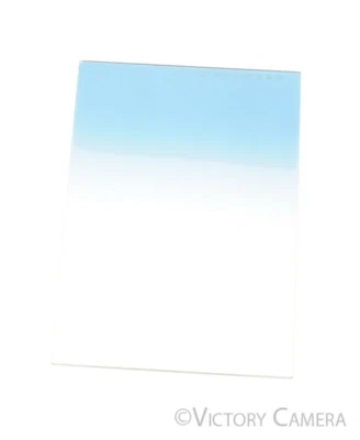 Lee 100mm x 150mm Sky Blue 2 Grad Soft Polycarbonate Filter [Good] - Image 1 of 3