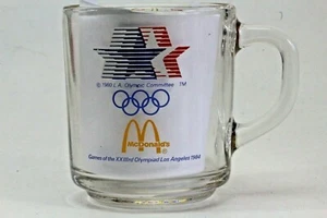 Taza de vaso vintage de los Juegos Olímpicos de McDonald's 1984 promoción. - Imagen 1 de 9