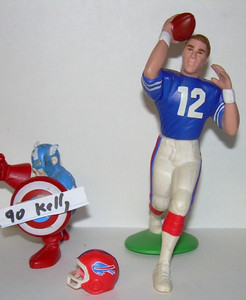 Jim Kelly Buffalo Bills #12 QB 1990 NFL Kenner Football Starting Lineup SLU FB