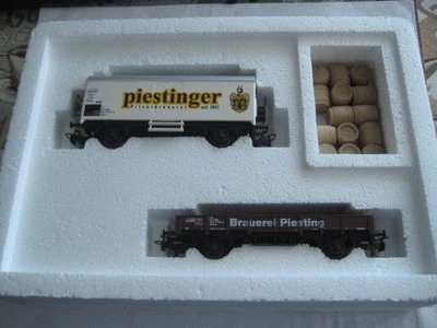 Marklin H0 94038 OBB Piestinger Bierwagon w/ flat car w/wood barrels in orig box - Image 1 of 4