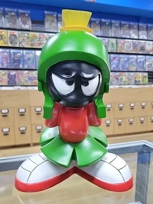 "Estatua de 12"" de Marvin el Marciano Looney Tunes exclusiva de Warner Bros Studio Store" Foto 1 de 4