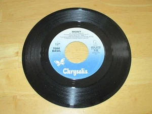 TONI BASIL - MICKEY  B/W - THIEF ON THE LOOSE  VG+   1981 - Imagen 1 de 1