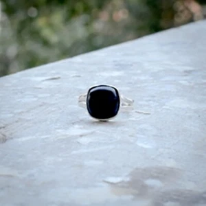 Maravilloso Ónice Negro Gema 925 Plata de Ley Handmade Anillo Todos los Tamaños - Imagen 1 de 3