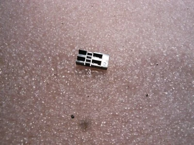 TEKTRONIX CONNECTOR PART # 352-0198-00 NSN: 5935-00-597-5055 NO CONTACTS - Image 1 of 4