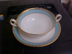 Royal Crown Derby Fifth Avenue Cream Soup(s) & Saucer(s) - Picture 1 of 3