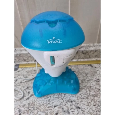 Máquina de afeitar eléctrica Rival para hacer cono de nieve azul blanco pulsador con cable Foto 1 de 4