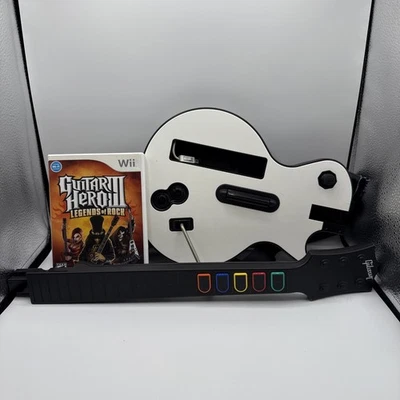 Guitar Hero III: Legends Of Rock con controller per chitarra Les Paul Nintendo Wii - Immagine 1 di 4