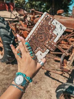 Handmade Leather Wallet Purse Woman, Cowhide Wallet, gift for her, Wallet Purse - Image 1 of 4