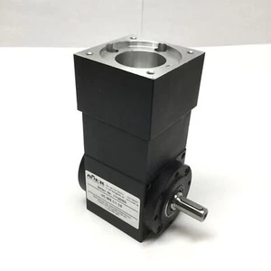 Atek VC 065 C0 Right Angle Servo Bevel Gear Box Drive, 1:1 Ratio, 3.6Nm @4000RPM - Picture 1 of 6