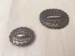 2 Old Pawn Navajo Native American Stamped Coin Silver Concho Oval Medallion - Picture 1 of 7