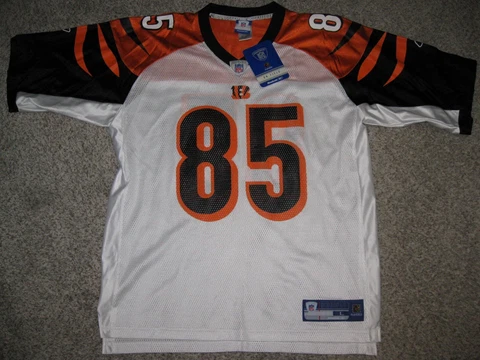Chad Johnson (OchoCinco) Cincinnati Bengals '07 Mens White Reebok Replica Jersey Cover