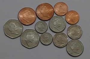 ๐งญ ๐ฌ๐ฎ GIBRALTAR 2019 COIN SET HIGH GRADE B64 #26 WU41 - Picture 1 of 2