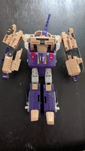 Transformers Blitzwing para piezas. Falta cabezal y accesorios. SOLO PARA REPUESTOS - Imagen 1 de 10