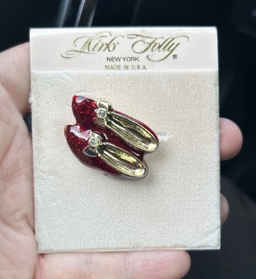 Broche broche pantuflas Kirks Folly rojo rubí esmalte brillo Mago de Oz Dorothy Foto 1 de 2