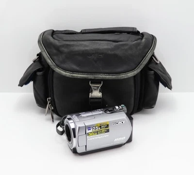SONY HANDYCAM DCR-SR52E CAMCORDER 30GB HARD DISC DRIVE HDD VIDEO CAMERA - Image 1 of 4
