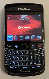 BlackBerry Bold 9700 Black Works 3.2MP Camera with Holster - Picture 1 of 15