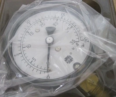 Ametek P734 Calibre 2 1/2" 1/4" NPT Foto 1 de 2