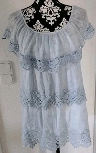Süße Tunika Bluse * Made in Italy * Hellblau * Volants Spitze * Seide/Viskose - Bild 1 von 2
