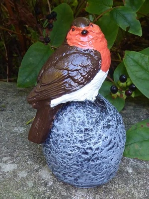 Stone Garden Ornament Robin Wild Bird on Rock Handcrafted & Hand Painted - Image 1 of 4