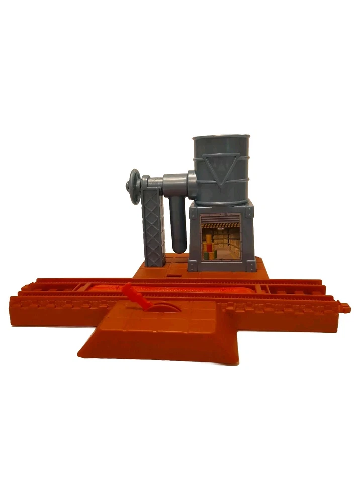 Thomas and Friends Trackmaster Water Tower BDP11 Sin pistas Torre de agua solamente #3 Foto 1 de 4
