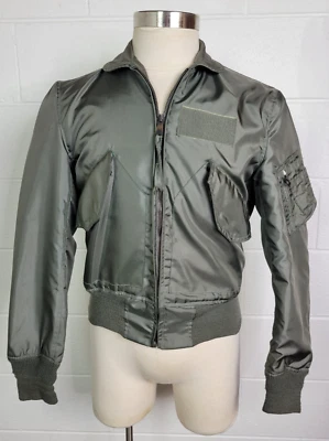 Vintage US CWU-36p Flyer's Jacket OG Gripper Zipper M? - Image 1 of 4