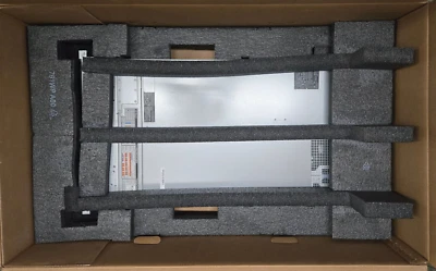 Dell PowerScale F200 Server Xeon Silver 4210 / 96GB DDR4 / 16GB NVDIMM / HBA330 - Image 1 of 3