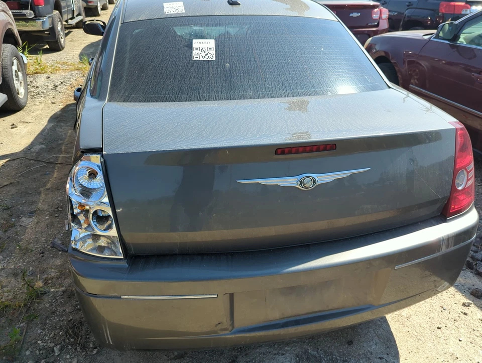 2008-2010 Chrysler 300 Trunk/decklid/hatch/tailgate Oem D7BDS - Image 1 of 1