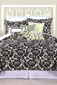 Ropa de cama Trina Turk Louis Nui estándar SHAM negra blanca clásica nueva en paquete - Imagen 1 de 3