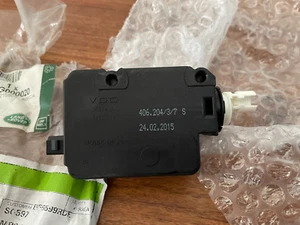 Actuador de aleta de llenado de combustible Range Rover L322 NUEVO GENUINO FSG000020 4D10 - Imagen 1 de 5